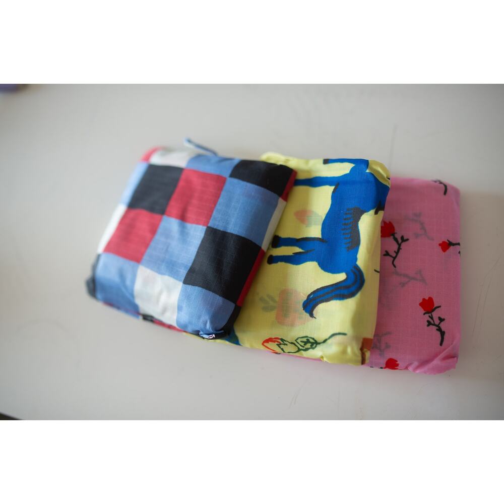 BAGGU Standard Reusable Tote Bag - Set Of 3 - Picture 4 of 4
